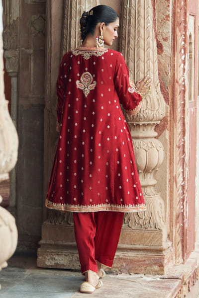 Sheetal Batra Deep red tilla embroidered choga set SHESEP25D135095
