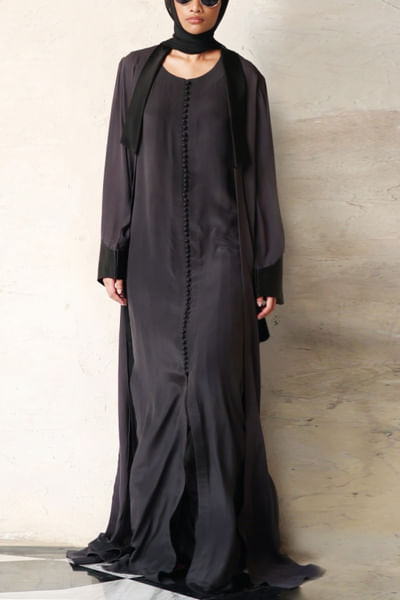 Black kurta and overlay set