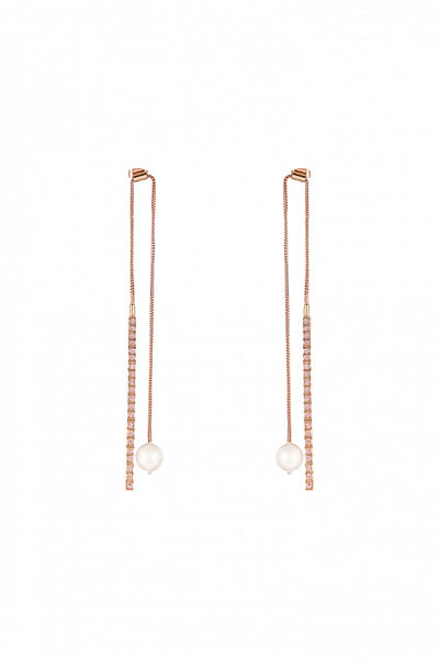 Pearl drop earrings
