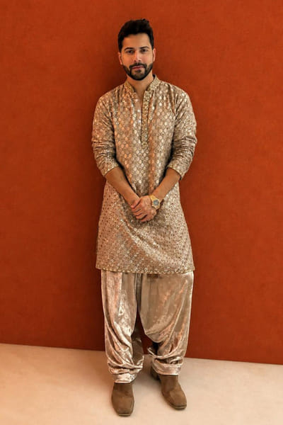 Itrh Champagne gold embroidered kurta set ITRHJUL26D149785