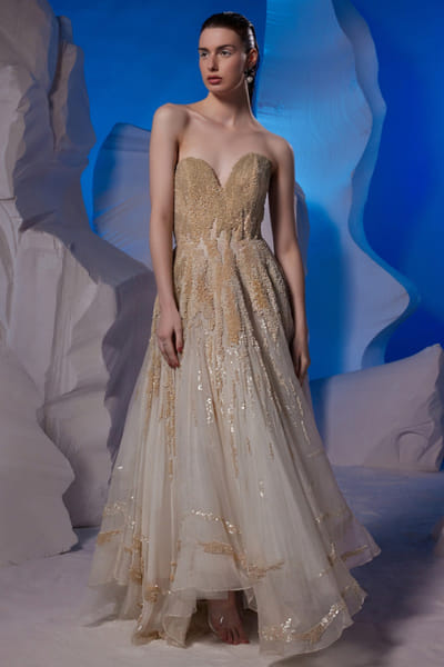 Samant Chauhan Off-white zardozi embroidered tube gown SMCOCT2307