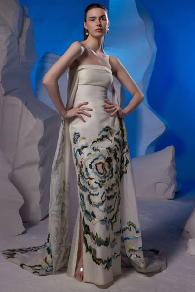 Off-white artsy geometric embroidery off-shoulder gown