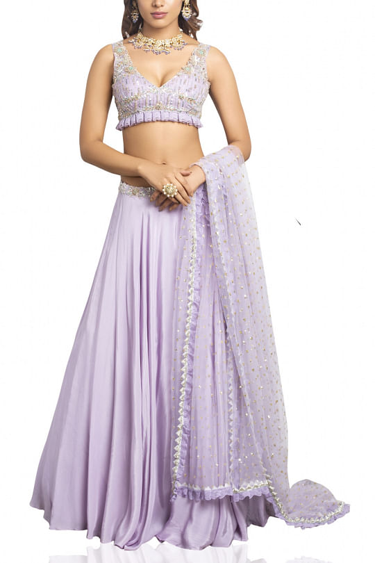 Izzumi Mehta