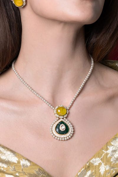 Joules by Radhika Yellow-green stone and pearl pendant necklace JOULAUG26D151511