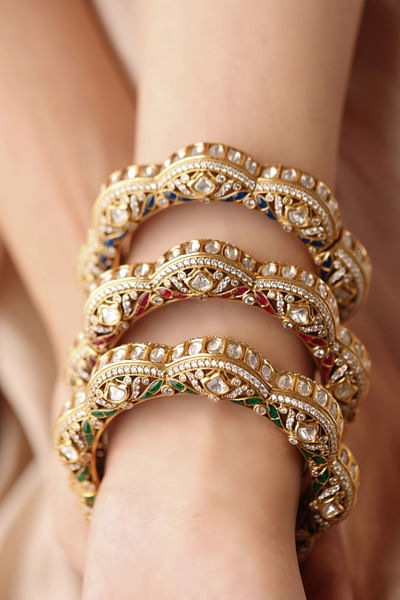 Green motif kundan polki embellished bangle