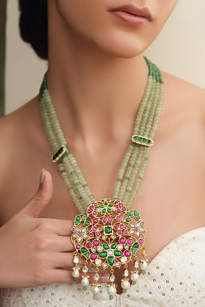 Multicolour layered mewar pendant necklace