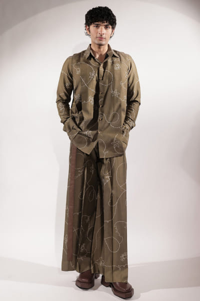 Jubinav Chadha Olive green kantha embroidered shirt JUBIJUN26D147140