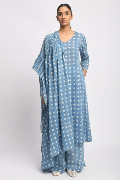 Jayati Goenka Blue dabu block-printed kurta set JAYAAPR26D143211
