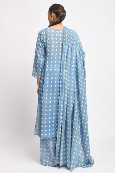 Jayati Goenka Blue dabu block-printed kurta set JAYAAPR26D143211