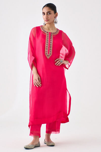 Fuchsia zari embroidered kaftan set