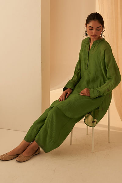 Green floral resham embroidered tunic set