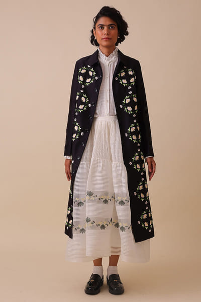 SWGT Black embroidered jacket SWGTAPR26D143263