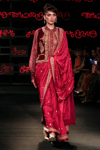 Ri Ritu Kumar Fuchsia embroidered brocade jamavar sari set RIRIMAY26D145557