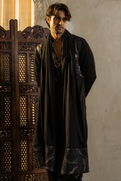 Jatin Malik Black silk crepe kurta set with dupatta JATIAPR26D142700