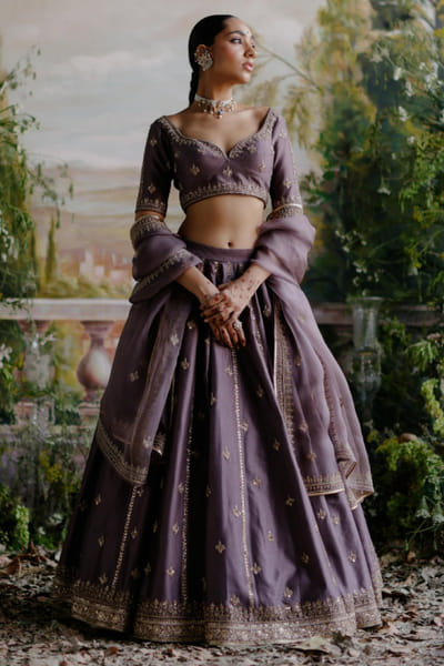 Jigar Mali Violet aari embroidered lehenga set JIGMAY25D127761