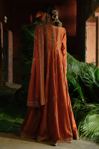 Jigar Mali Rust dori hand embroidered jacket-sari set JIGAAUG26D151444