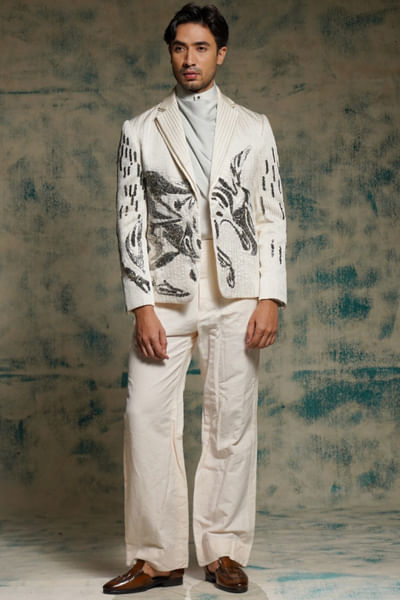 Ivory resham-zardozi embroidered blazer set
