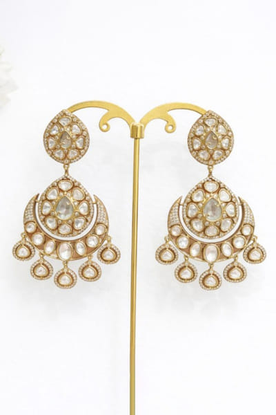 Jewel Treatzz Gold stone embellished dangler earrings JEWEJUN26D147014