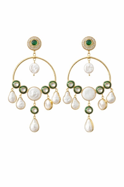 Jewel Treatzz Gold and green pearl-embellished chandbalis JEWEJUN26D147034