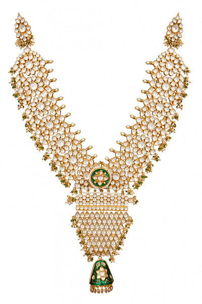 Gold kundan necklace