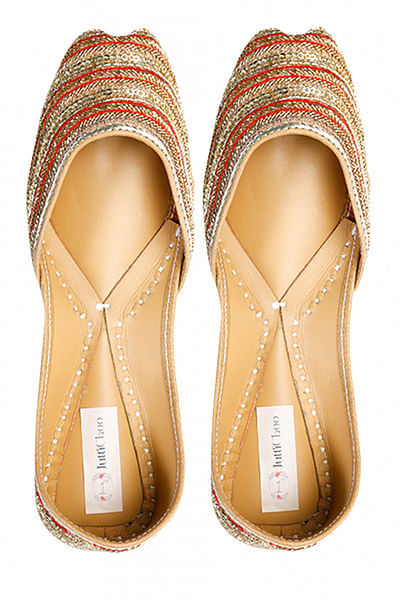 Red and gold embroirdered juttis