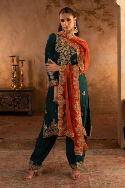 Angad Singh Green and rust embroidered kurta set ANGAJUL26D148916
