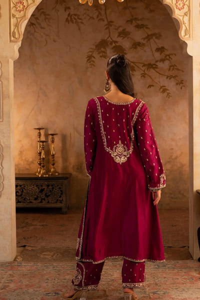 Angad Singh Crimson embroidered silk kurta set ANGAJUL26D148920