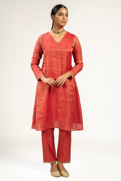 Kajal Agrawal Red hand embroidered kurta set KAJAMAY26D145117