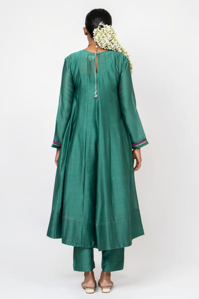 Kajal Agrawal Green handwoven chanderi silk anarkali set KAJAMAY26D144523