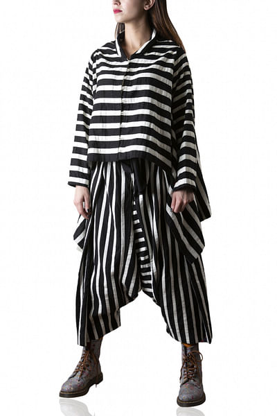 Monochrome striped shirt and pants