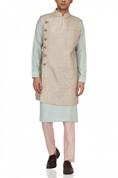 Embroidered bandi with kurta