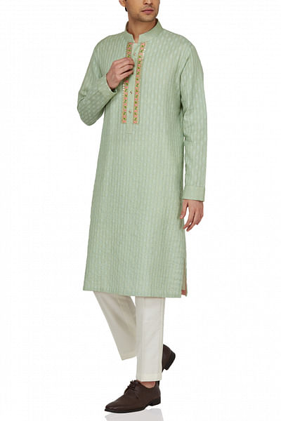 Textured kurta with embroidered placket