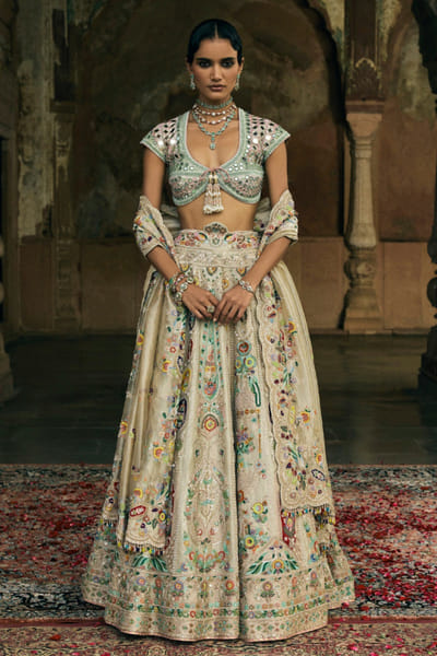 Kajal's Couture Champagne hand embroidered lehenga set KAJAJUN26D148200