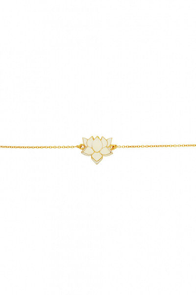 Ivory lotus chain bracelet