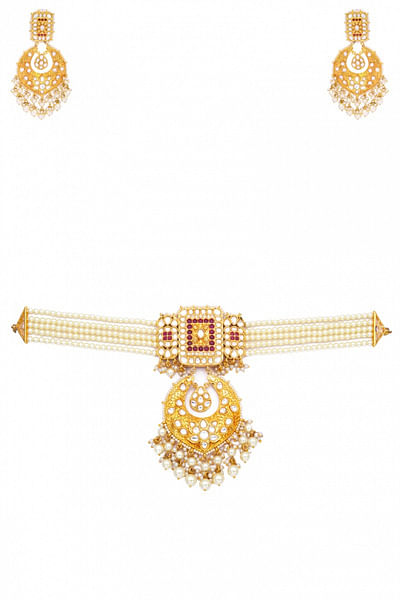 Kundan and pearl necklace set