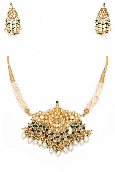 Kundan and green stone necklace set