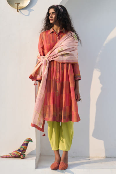 Pink hand printed chanderi dupatta