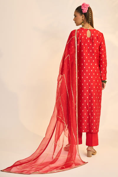 Studio Indiana Crimson woven banarasi zari brocade kurta set STUDAUG26D152486