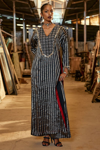 Black and silver stripe embroidered kaftan set