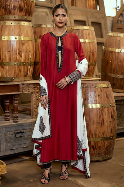 Multicolour embroidered silk kurta set