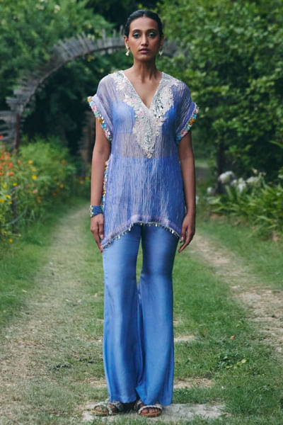 Sapphire blue and pink embroidered kaftan set