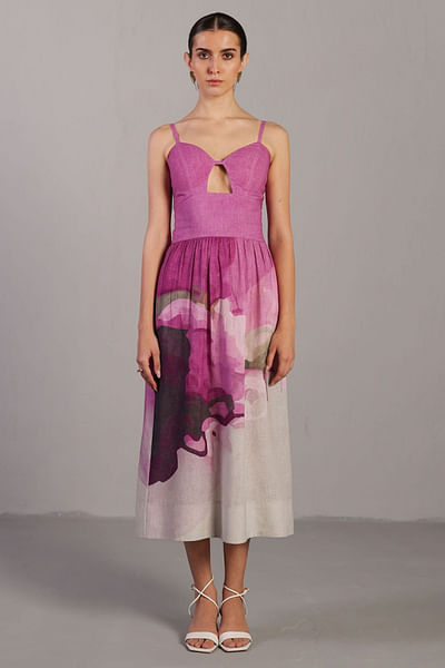 Light grey and beetroot painterly print dress
