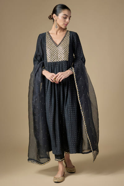 Black mukaish gota embroidered kurta set