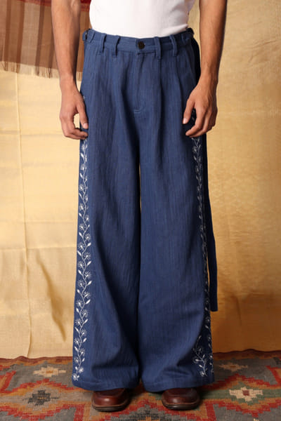 Kula Indigo chikankari pleated pants KULAJUL26D149991