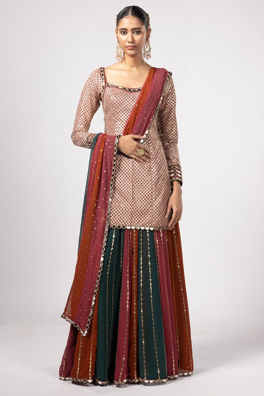 Vvani by Vani Vats