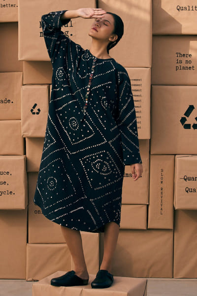 Meld studio Black handwoven bandhani dress MELDAUG26D151871