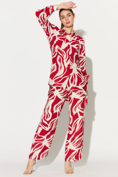 KoAi Red and white floral printed shirt KOAIMAY26D344877