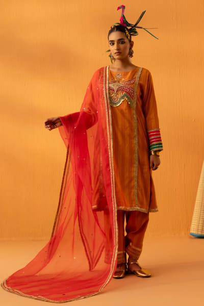Kohbar Orange embroidered silk kurta set KOHBAPR26D143121