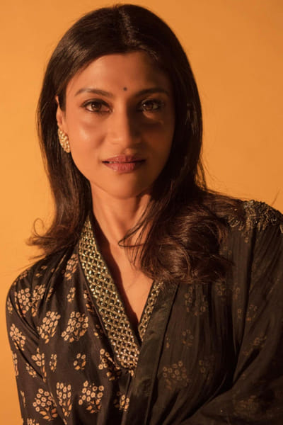 White pear stone embellished stud earrings