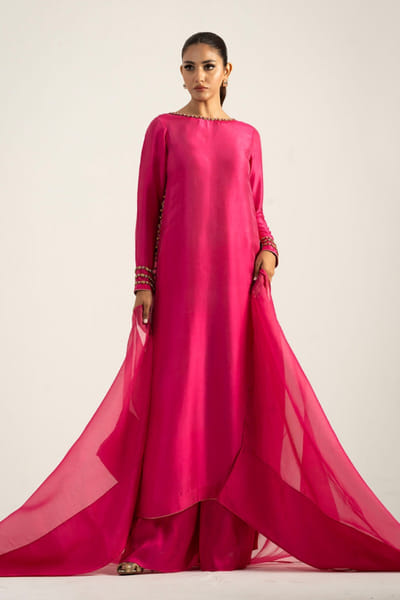 Khushboo & Pankaj Fuchsia pink embroidered silk kurta set KHUSAPR26D143293